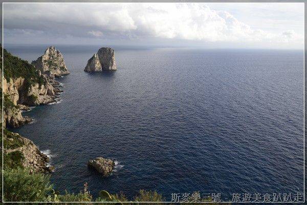 [義大利卡布里島] 第四天(拿坡里、卡布里島、La Pigna Capri、奧古斯都花園、斜坡纜車、hotel cetus amalfi) 20131109-斯麥樂三號旅遊趴趴走