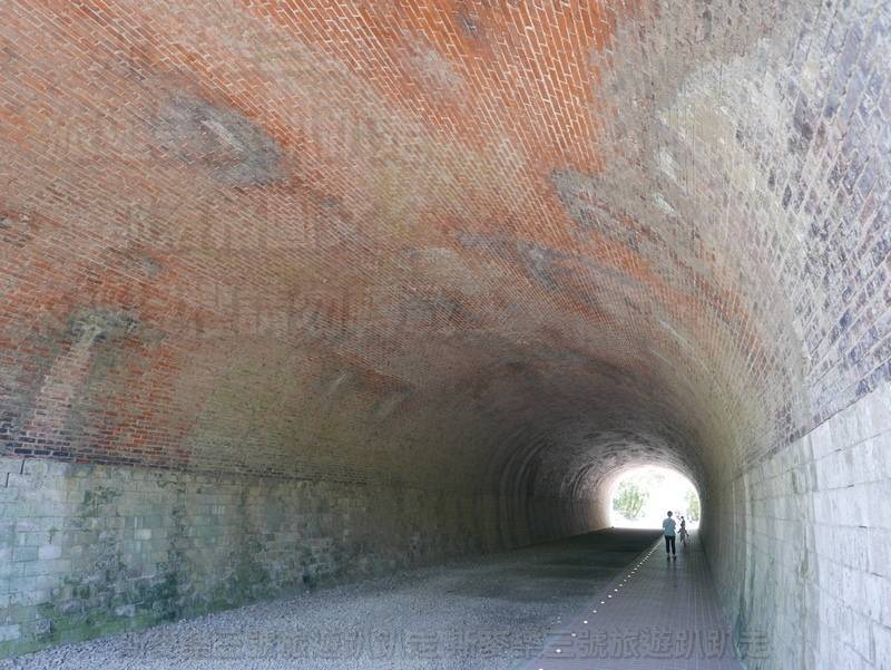 [苗栗竹南] 崎頂子母隧道 看海看火車漫步趣 20210424-斯麥樂三號旅遊趴趴走