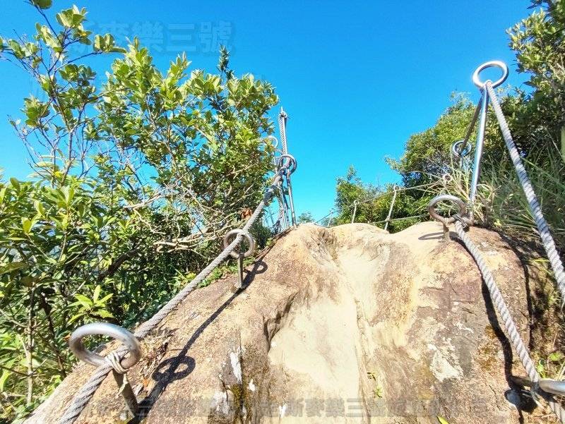[新北市平溪] 普陀山、慈母峰、孝子山步道 刺激的爬梯挑戰 20220711-斯麥樂三號旅遊趴趴走