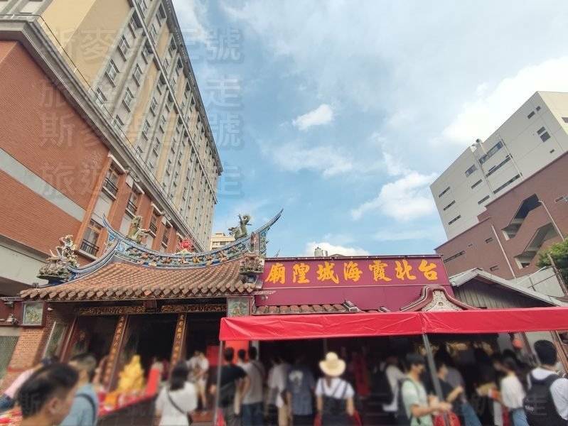 [台北大同] 霞海城隍廟 拜月老求姻緣 20230916
