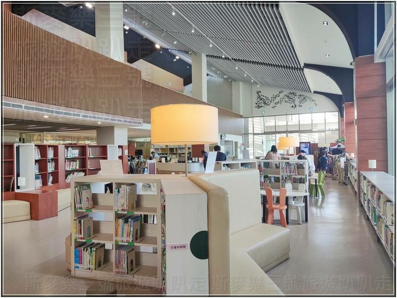 [桃園龍潭] 桃園市立圖書館龍潭分館 20230902-斯麥樂三號旅遊趴趴走